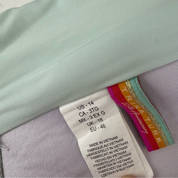 Trina Turk 25th Anniversary Bikini Size 14 Top / Size 10 Bottom READ DESCRIPTION - Picture 6 of 13